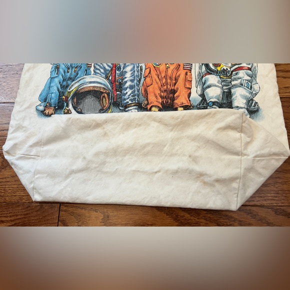 NASA Kennedy Space Center Astronaut Dogs Tote - Picture 4 of 6